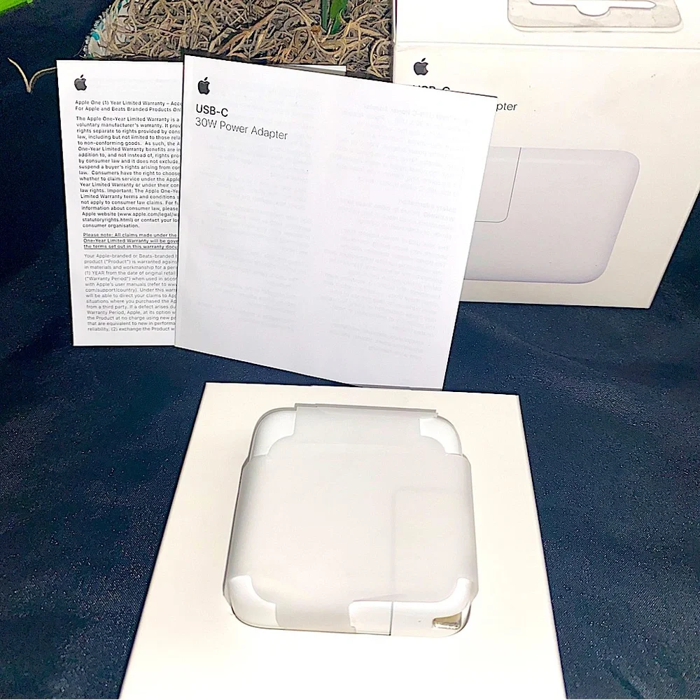 ✨Apple - 30W - USB-C Power Adapter✨NEW (Open Box)✨